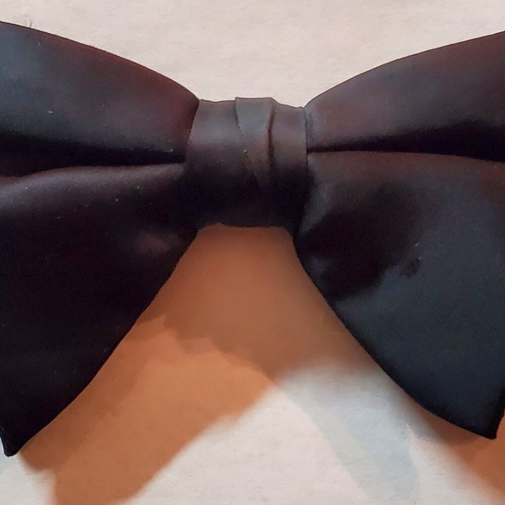Vintage FORMAL BOW TIE (Black Satin, Royal Pre-Tied, Clip-On-3 5/8" Wide)